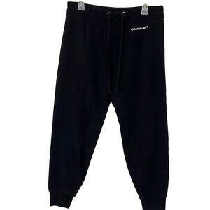 Calvin Klein jogger. Size medium